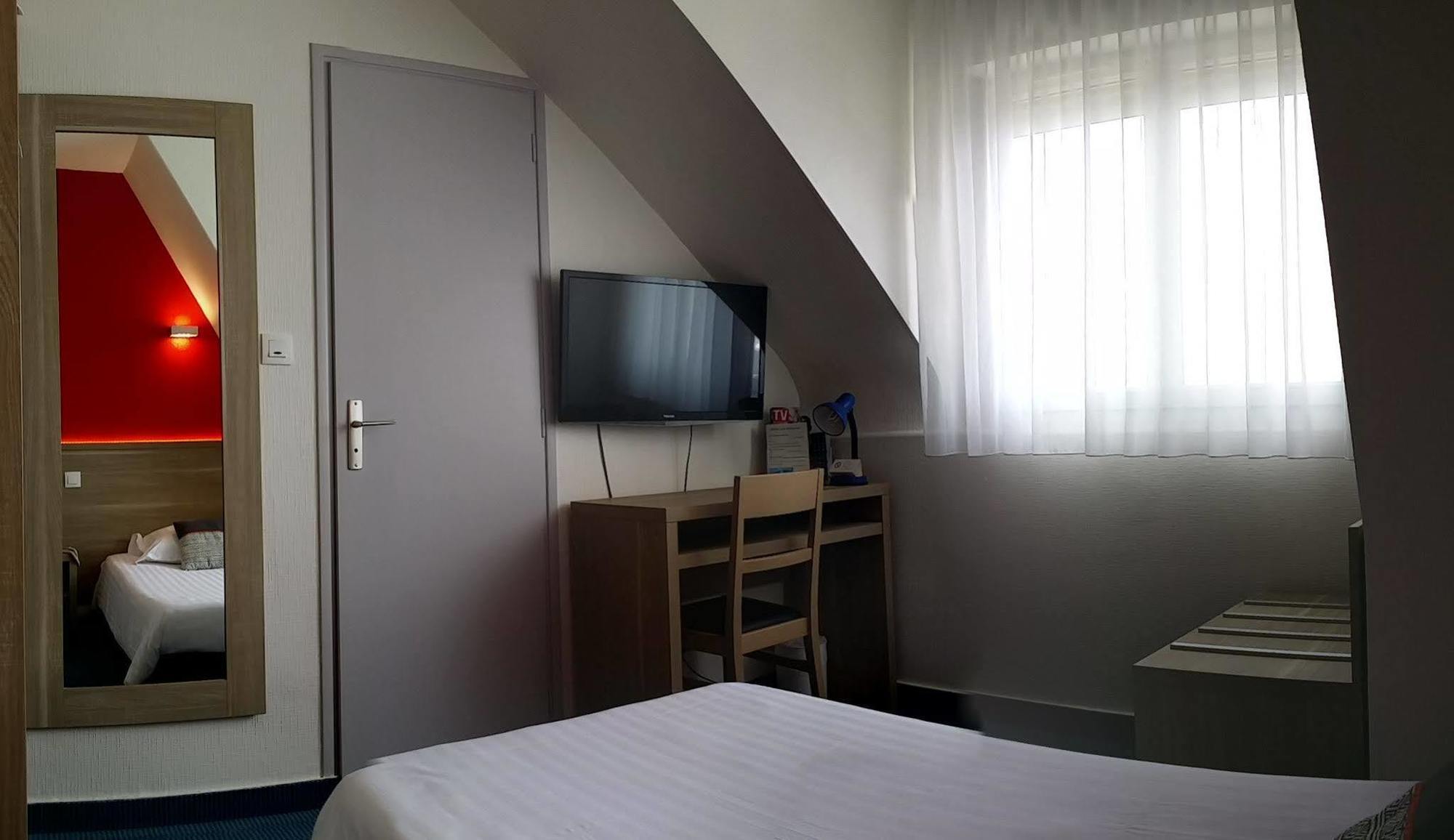 Hotel The Originals City, Les Océanes, 2*